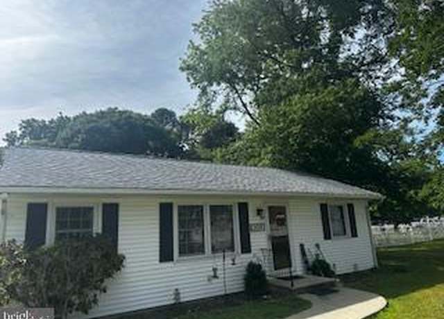 Property at 308 Carey Ave, Salisbury, MD 21804, 3 beds, 1 bath