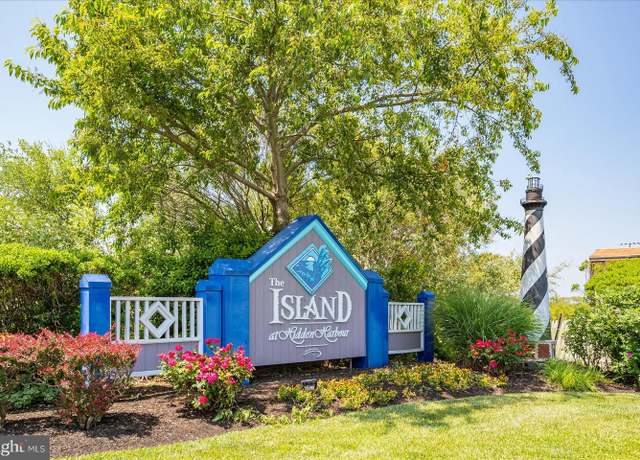 Property at 205 125th St Unit M253H8, Ocean City, MD 21842, 2 beds, 2 baths