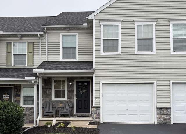 Property at 345 Cedar Run Dr, York, PA 17404, 3 beds, 2.5 baths