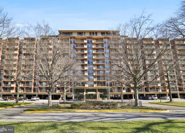 Property at 1300 Army Navy Dr #415, Arlington, VA 22202, 1 bed, 1 bath