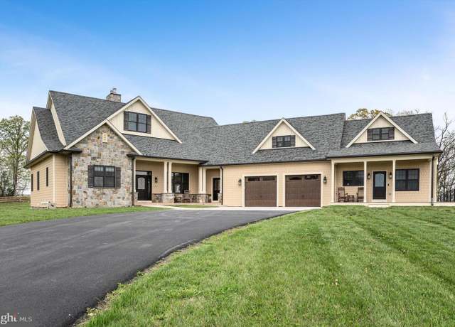 Property at 120 Pomme Cir, Stephens City, VA 22655, 4 beds, 5 baths