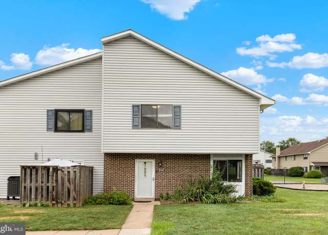Property at 9012 Sandalwood Dr Unit D, Manassas, VA 20110, 3 beds, 2.5 baths