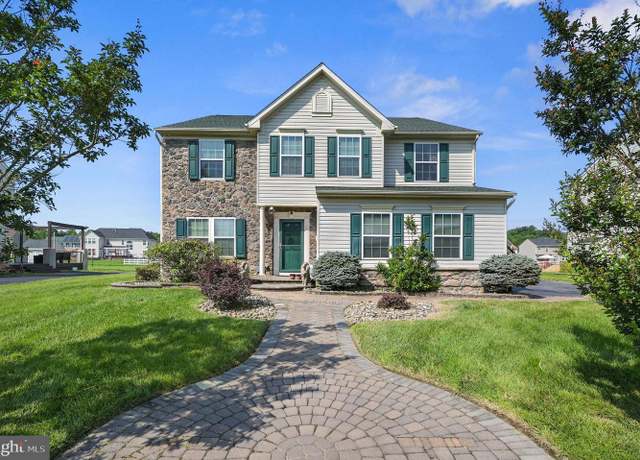 Property at 143 Meadow Green Ave, Dover, DE 19901, 4 beds, 3 baths
