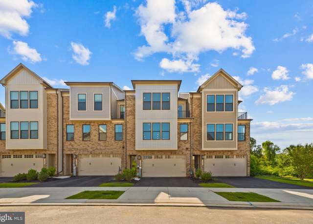 Property at 13837 Hunt Valley Ct, Cockeysville, MD 21030, 3 beds, 3 baths