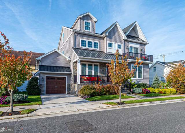 Property at 420 N Delavan Ave, Margate City, NJ 08402, 4 beds, 3.5 baths