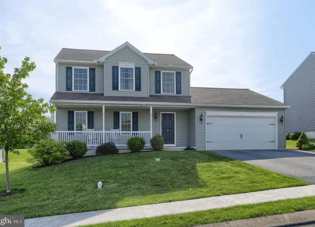 Property at 10 Clover Dr, Myerstown, PA 17067, 3 beds, 1.5 baths
