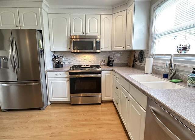 Property at 123 N 2nd Street Pike, Churchville, PA 18966, 4 beds, 2.5 baths