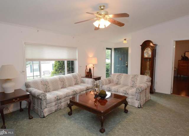 Property at 96 Willow Ln, Sellersville, PA 18960, 3 beds, 2 baths