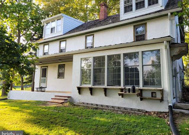 Property at 542 Auburn Rd, Landenberg, PA 19350, 5 beds, 2 baths