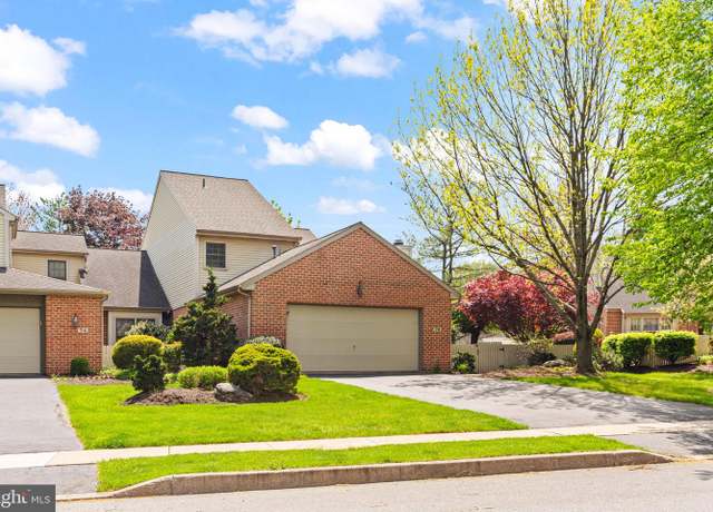 Property at 72 Leearden Rd, Hershey, PA 17033, 3 beds, 2.5 baths