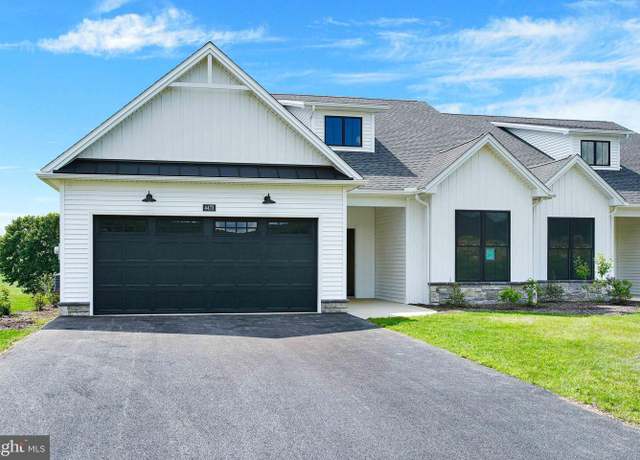 Property at 4575 Range Runner Dr, Fayetteville, PA 17222, 2 beds, 2 baths