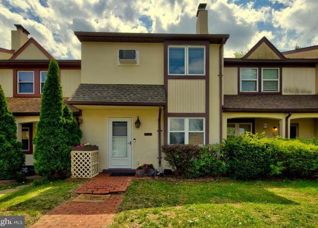 Property at 703 Walnut Rdg, Pottstown, PA 19464, 3 beds, 1.5 baths