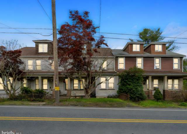 Property at 949 Sunbury Rd, Pottsville, PA 17901, 9 beds, 3 baths