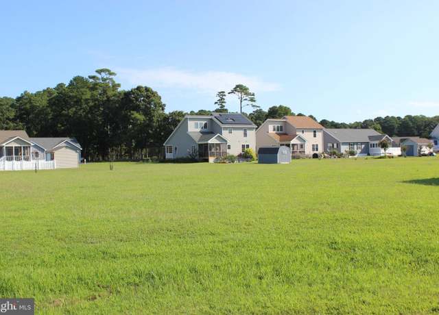 Property at 52 Longboat Ct, Greenbackville, VA 23356