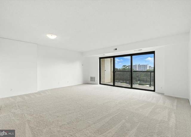 Property at 205 Yoakum Pkwy #601, Alexandria, VA 22304, 1 bed, 1 bath