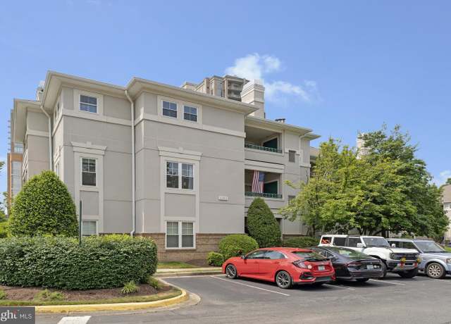 Property at 12001 Taliesin Pl #13, Reston, VA 20190, 2 beds, 1.5 baths