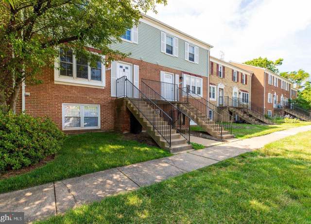 Property at 1043-B Margate Ct, Sterling, VA 20164, 3 beds, 2.5 baths