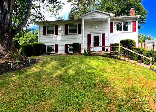 Property at 14160 Landon Ln, Woodbridge, VA 22193, 4 beds, 3 baths