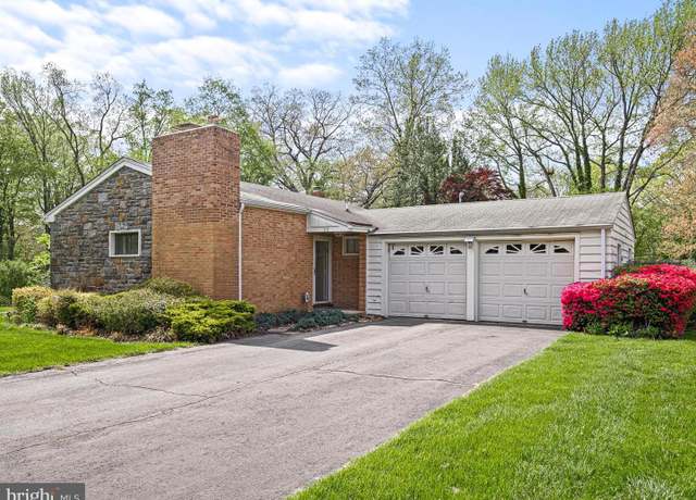 Property at 115 Warwick Dr, Wilmington, DE 19803, 3 beds, 1.5 baths