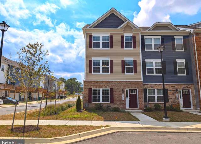 Property at 8811 Crossbill Rd, Clinton, MD 20735, 3 beds, 3 baths