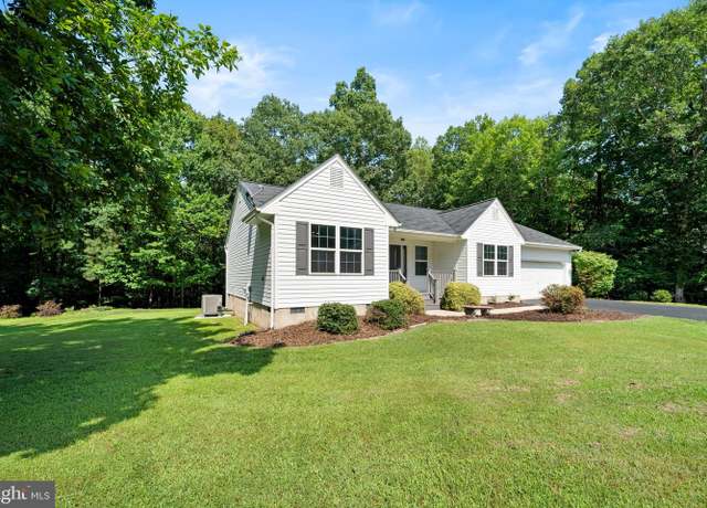 Property at 27918 Parrish Ct, Mechanicsville, MD 20659, 3 beds, 3.5 baths