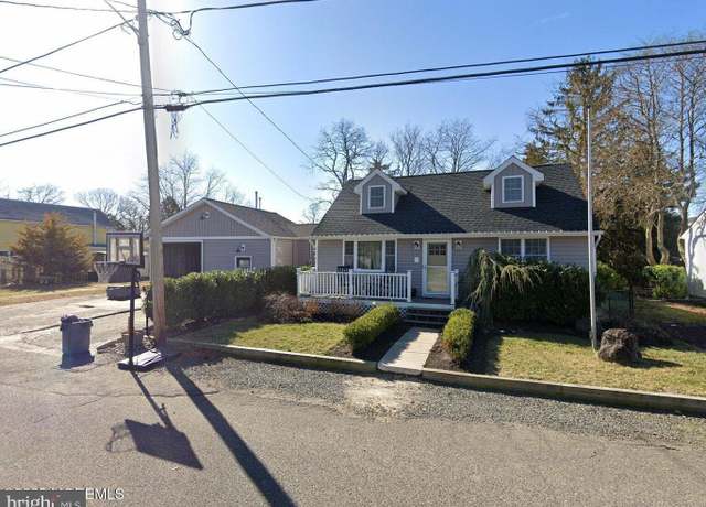 Property at 32 E Long Branch Ave, Ocean Gate, NJ 08740, 5 beds, 2 baths