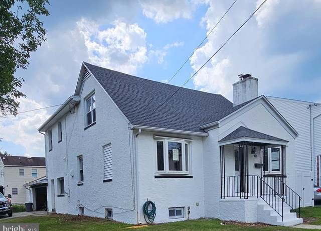 Property at 505 Fernwood Ave, Folsom, PA 19033, 5 beds, 3 baths