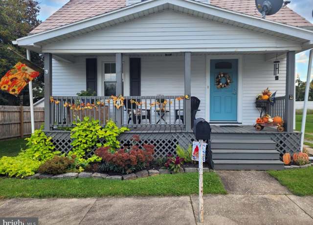 Property at 112 Wilson Ave, York, PA 17404, 2 beds, 1 bath