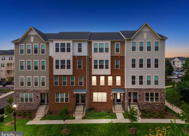 Property at 1008 Galena Ter NE, Leesburg, VA 20176, 3 beds, 2.5 baths