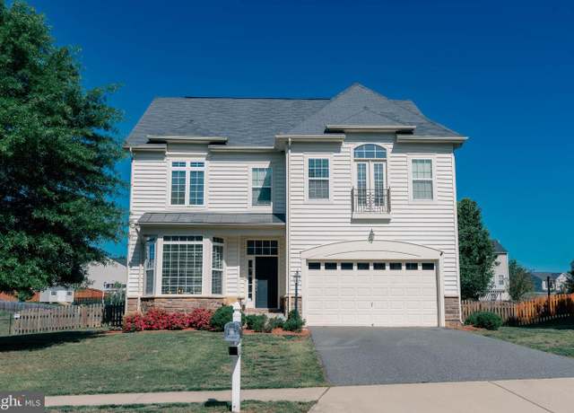 Property at 80 Royal Crescent Way, Fredericksburg, VA 22406, 5 beds, 3.5 baths