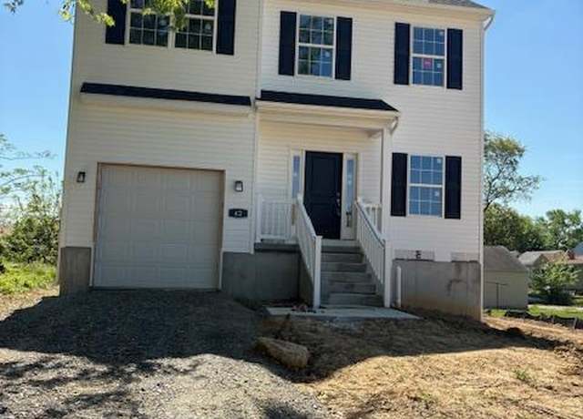 Property at 42 King Ave, New Castle, DE 19720, 3 beds, 2.5 baths