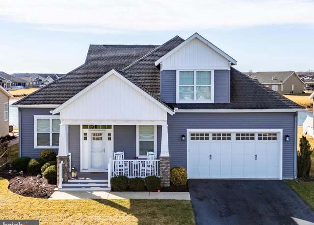 Property at 27595 Shipwreck Dr, Selbyville, DE 19975, 3 beds, 2.5 baths