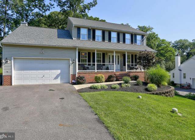 Property at 1914 Yorkie Ave, Pasadena, MD 21122, 4 beds, 2.5 baths