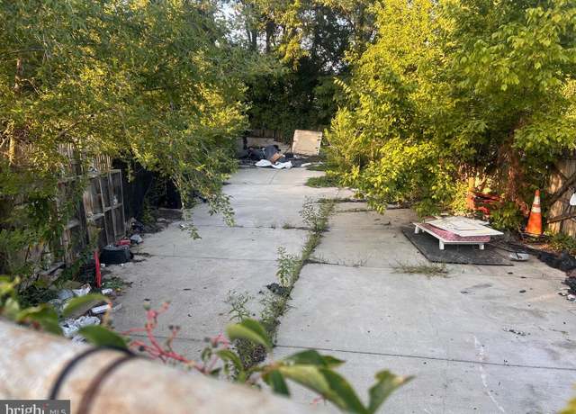 Property at 4705 41st Pl, Hyattsville, MD 20781