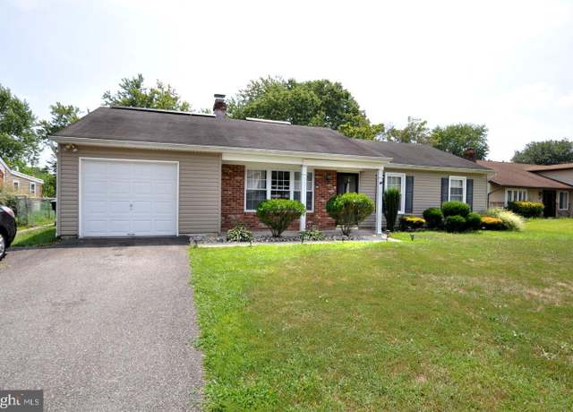 Property at 98 Arbor Meadow Dr, Sicklerville, NJ 08081, 3 beds, 1 bath