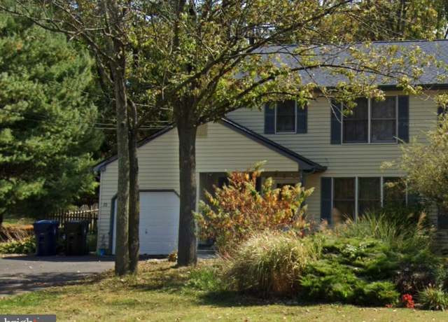 Property at 23 W Woodstown Rd, Mullica Hill, NJ 08062, 3 beds, 1.5 baths