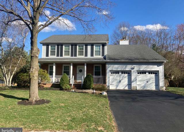 Property at 9 Dickerson Rd, Hillsborough, NJ 08844, 4 beds, 2.5 baths
