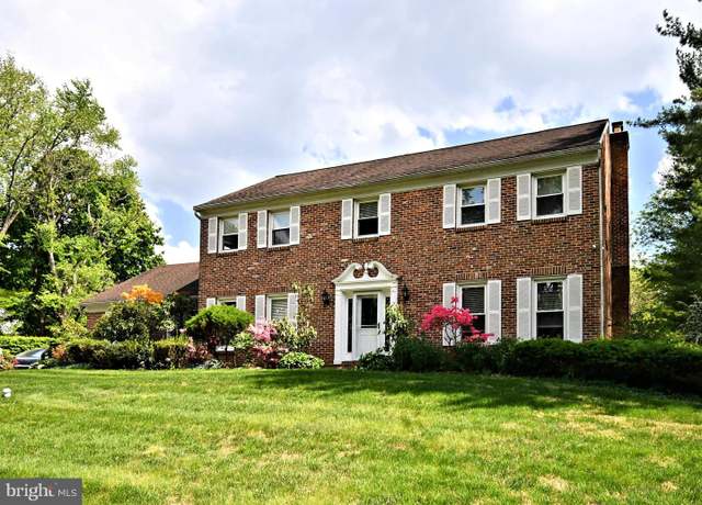 Property at 816 Glenn Cir, Wayne, PA 19087, 4 beds, 2.5 baths