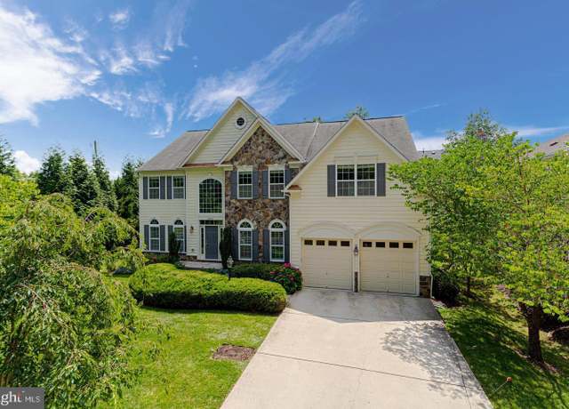 Property at 7351 Nicole Marie Ct, Mclean, VA 22101, 5 beds, 5 baths