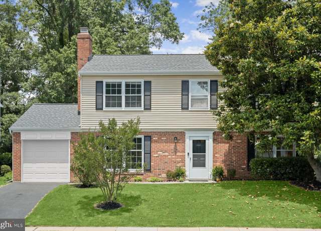 Property at 6819 Ben Franklin Rd, Springfield, VA 22150, 4 beds, 2.5 baths