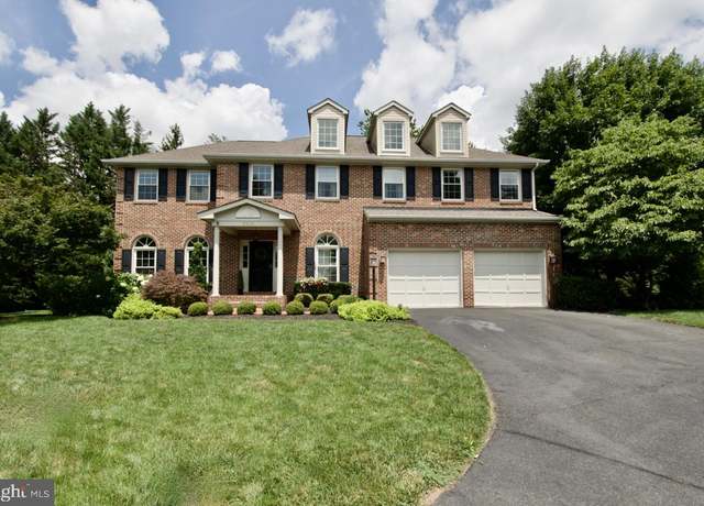 Property at 5439 Ashleigh Rd, Fairfax, VA 22030, 4 beds, 3.5 baths