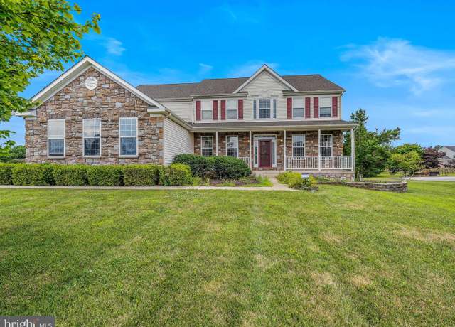 Property at 288 Cirrus Way, Kearneysville, WV 25430, 4 beds, 4.5 baths