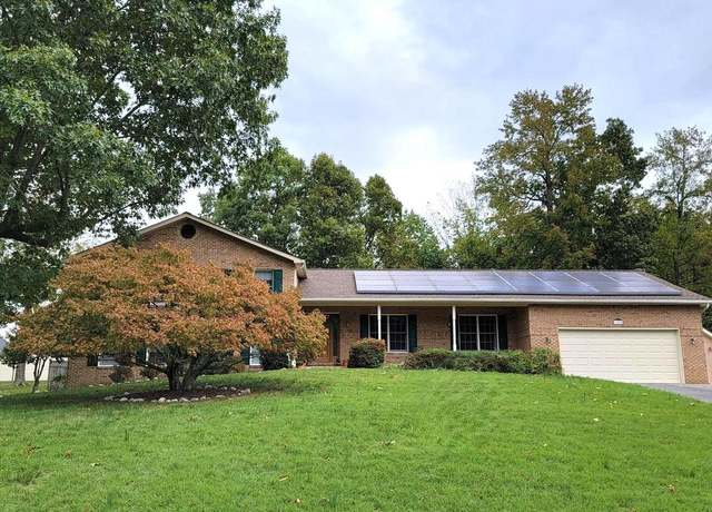 Property at 104 Quail Ct, La Plata, MD 20646, 3 beds, 3 baths