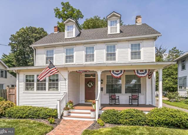 Property at 155 Warren St, Beverly, NJ 08010, 4 beds, 2 baths