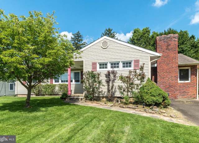 Property at 52 Fairway Dr, Yardley, PA 19067, 3 beds, 1.5 baths