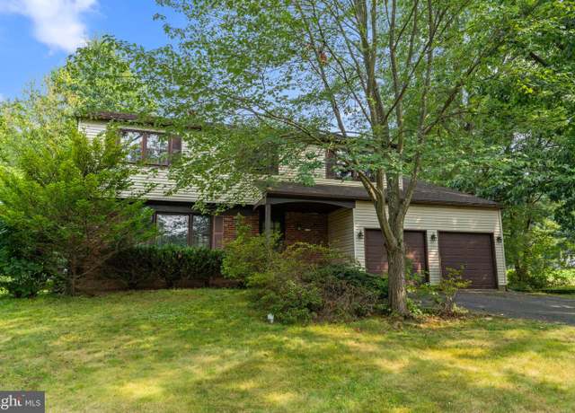 Property at 67 Harvest Rd, Warminster, PA 18974, 4 beds, 2.5 baths