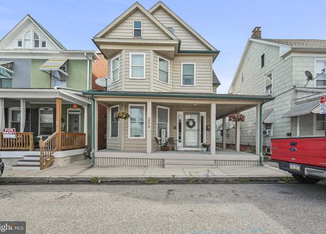 Property at 206 Ruth Ave, Hanover, PA 17331, 3 beds, 2 baths