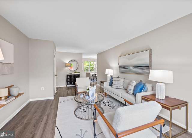 Property at 2050 N Calvert St #410, Arlington, VA 22201, 2 beds, 1 bath