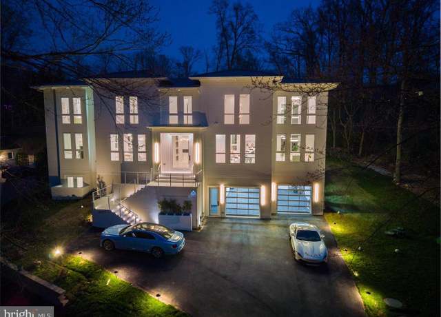 Property at 8757 Brook Rd, Mclean, VA 22102, 6 beds, 6.5 baths