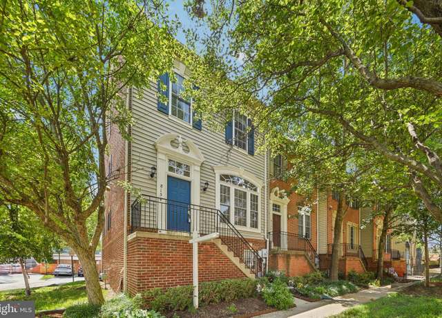 Property at 8154 Skelton Cir, Falls Church, VA 22042, 3 beds, 3.5 baths